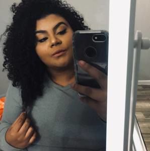 Meet your Posher, Damiona